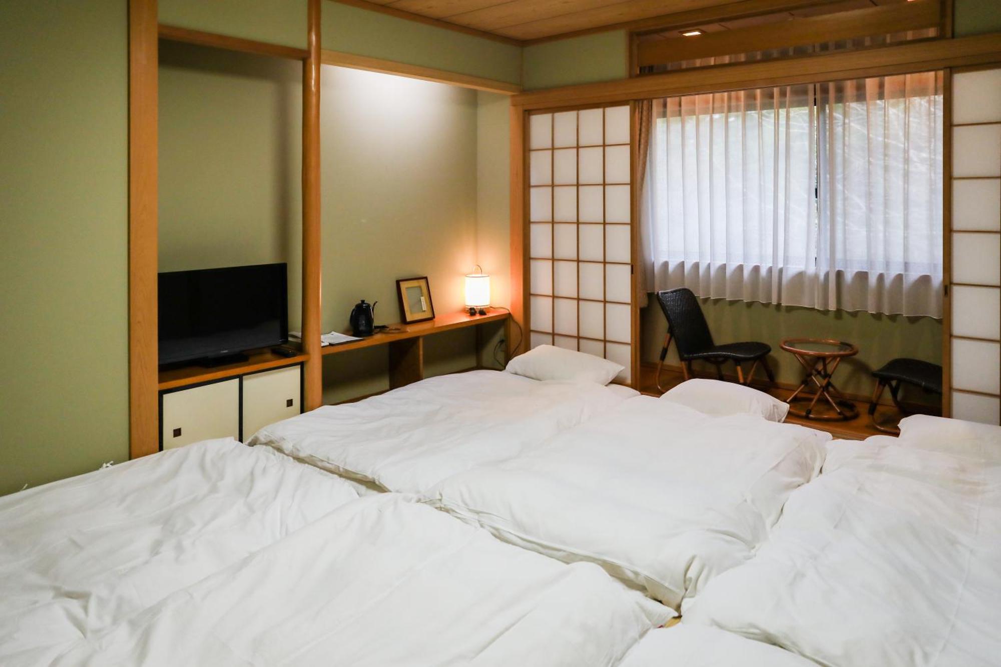 Ajisai Onsen Ryokan - Award Winning Private Open Air Onsen Hakone Rum bild